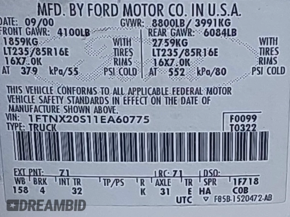 2001 Ford Super Duty F-250 XL with VIN 1FTNX20S11EA60775, listed as a IAAI auction lot 41631692 with 151,485 mi miles. Bid and sale history available at carsss.com. Image 9.