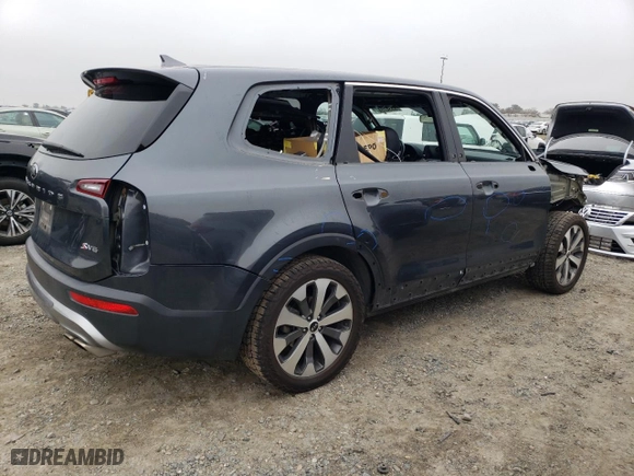 2021 Kia Telluride S with VIN 5XYP6DHCXMG102375, listed as a Copart auction lot 85347044 with 75,179 mi miles and Salvage Title. Bid and sale history available at carsss.com. Image 3.