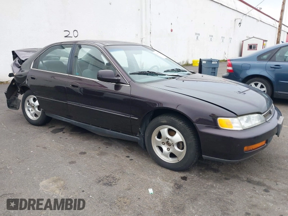 1997 Honda Accord Special Edition z VIN 1HGCD5607VA219742, wystawiony jako IAAI lot #41065942 z przebiegiem 150 885 mil mil oraz . Historia ofert i sprzedaży dostępna na DreamBid. Obrazek 1.