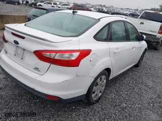 2014 Ford Focus SE with VIN 1FADP3F23EL351732, listed as a IAAI auction lot 41548067 with 109,379 mi miles. Bid and sale history available at carsss.com. Image 4.