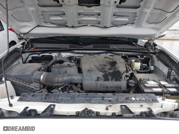 2016 Toyota Tacoma SR with VIN 5TFCZ5AN3GX039919, listed as a IAAI auction lot 41607382 with 107,703 mi miles. Bid and sale history available at carsss.com. Image 10.