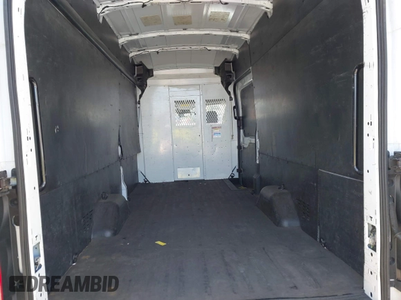 2018 Ford Transit with VIN 1FTYR3XM0JKB05503, listed as a IAAI auction lot 41979147 with 182,903 mi miles. Bid and sale history available at carsss.com. Image 8.