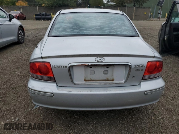 2002 Hyundai Sonata GLS with VIN KMHWF35H82A646789, listed as a Copart auction lot 73041784 with 127,732 mi miles and Clean Title. Bid and sale history available at carsss.com. Image 6.