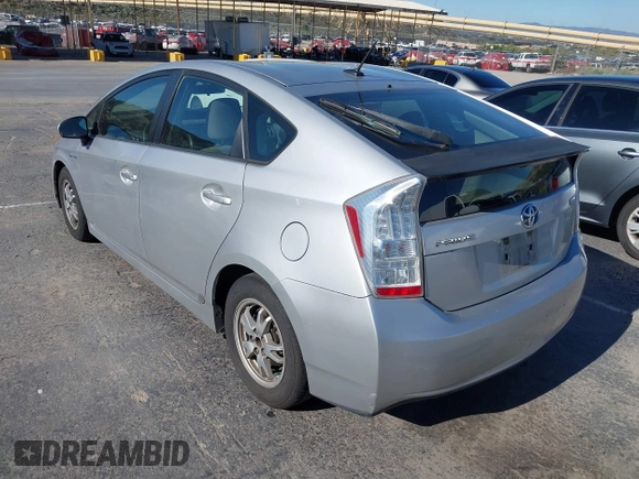 2010 Toyota Prius II z VIN JTDKN3DU8A1306075, wystawiony jako IAAI lot #42215026 z przebiegiem 185 593 mil mil oraz . Historia ofert i sprzedaży dostępna na DreamBid. Obrazek 3.
