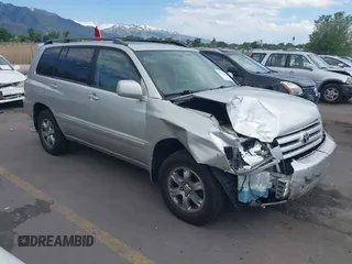 2007 Toyota Highlander w/3rd Row z VIN JTEEP21A370210215, wystawiony jako IAAI lot #42320402 z przebiegiem 166 315 mil mil oraz . Historia ofert i sprzedaży dostępna na DreamBid. Obrazek 1.