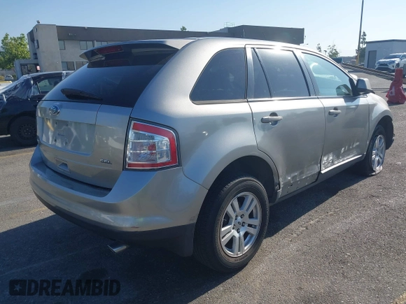 2008 Ford Edge SEL z VIN 2FMDK38C28BA91001, wystawiony jako IAAI lot #42273500 z przebiegiem 179 829 mil mil oraz . Historia ofert i sprzedaży dostępna na DreamBid. Obrazek 4.