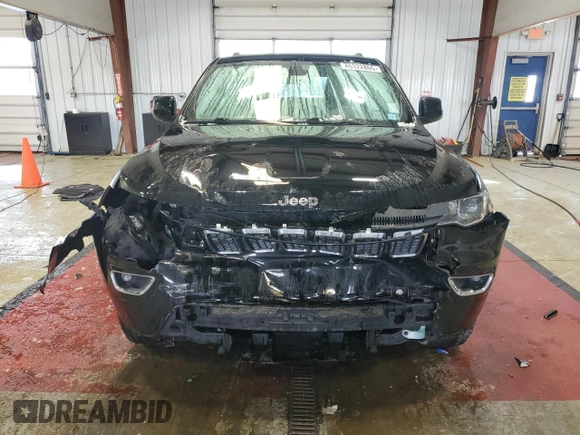 2019 Jeep Grand Cherokee Laredo E with VIN 1C4RJFAG5KC608990, listed as a Copart auction lot 45322865 with 83,304 mi miles and Salvage Title. Bid and sale history available at carsss.com. Image 5.