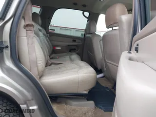 2001 Chevrolet Tahoe LT with VIN 1GNEC13T31R107668, listed as a IAAI auction lot 41629386 with 270,644 mi miles. Bid and sale history available at carsss.com. Image 8.