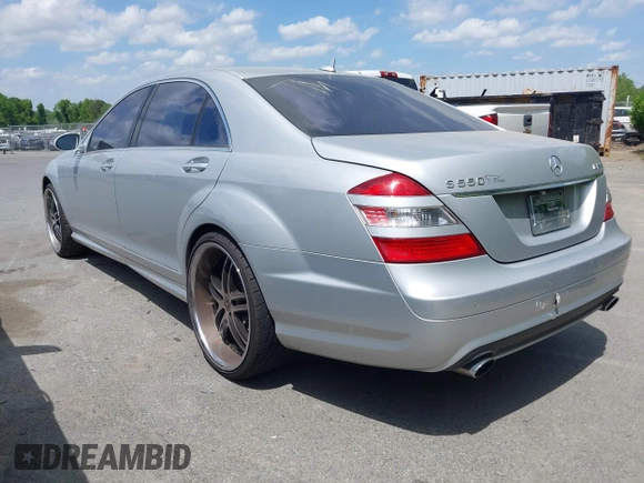 2007 Mercedes-Benz S 550 with VIN WDDNG71XX7A107346, listed as a IAAI auction lot 42090198 with 239,083 mi miles and . Bid and sale history available at DreamBid. Image 3.