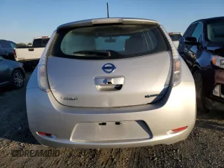 2015 Nissan LEAF SV with VIN 1N4AZ0CP6FC321749, listed as a Copart auction lot 75204493 with 67,831 mi miles. Bid and sale history available at carsss.com. Image 6.