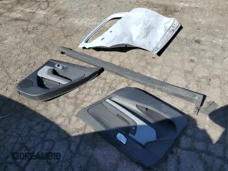 2023 Polestar 2 z VIN YSMEG3KA3PL142722, wystawiony jako Copart lot #53209675 z przebiegiem 52 975 mil mil oraz Tytuł czysty. Historia ofert i sprzedaży dostępna na DreamBid. Obrazek 12.