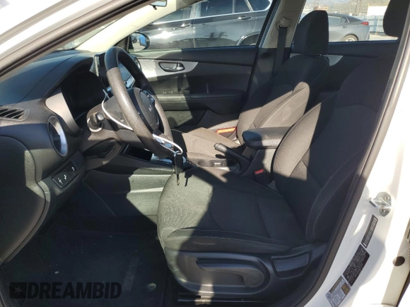 2022 Kia Forte LXS with VIN 3KPF24AD4NE476392, listed as a Copart auction lot 47246745 with 102,620 mi miles and Salvage Title. Bid and sale history available at carsss.com. Image 7.
