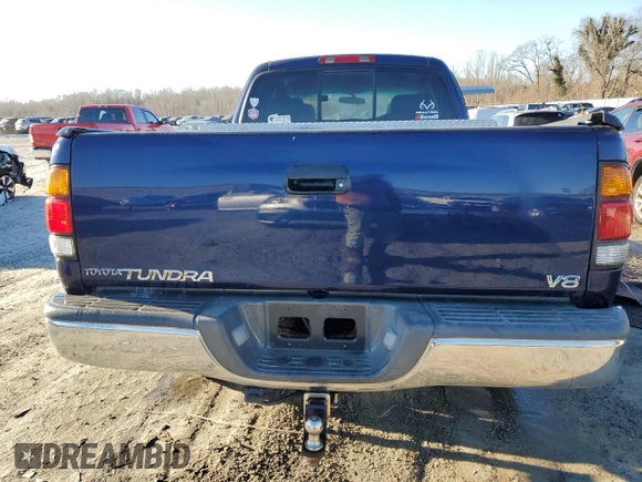 2000 Toyota Tundra SR5 with VIN 5TBRT3416YS010746, listed as a Copart auction lot 41377025 with 252,142 mi miles and Salvage Title. Bid and sale history available at DreamBid. Image 6.