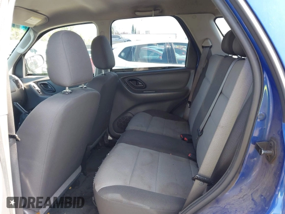 2006 Ford Escape XLS with VIN 1FMYU02Z76KD03045, listed as a IAAI auction lot 42267662 with 289,966 mi miles and . Bid and sale history available at DreamBid. Image 8.
