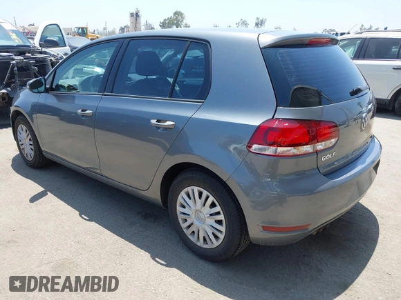 2014 Volkswagen Golf with VIN WVWDB7AJ4EW009705, listed as a IAAI auction lot 42495925 with 73,595 mi miles and . Bid and sale history available at DreamBid. Image 3.