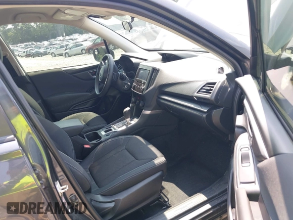 2019 Subaru Forester with VIN JF2SKACC6KH569407, listed as a IAAI auction lot 42682102 with 100,322 mi miles and . Bid and sale history available at DreamBid. Image 5.