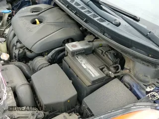 2012 Hyundai Elantra Limited z VIN 5NPDH4AE4CH087064, wystawiony jako IAAI lot #43280676 z przebiegiem 128 372 mil mil oraz . Historia ofert i sprzedaży dostępna na DreamBid. Obrazek 20.