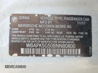 2011 BMW 3 Series 328i xDrive z VIN WBAPK5G50BNN80800, wystawiony jako Copart lot #56477515 z przebiegiem 83 973 mil mil oraz Czysty tytuł • Clean title. Historia ofert i sprzedaży dostępna na DreamBid. Obrazek 12.