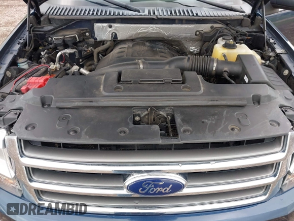 2015 Ford Expedition Max Limited z VIN 1FMJK2AT9FEF08915, wystawiony jako IAAI lot #42359001 z przebiegiem 148 533 mil mil oraz . Historia ofert i sprzedaży dostępna na DreamBid. Obrazek 10.