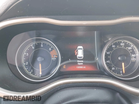 2016 Jeep Cherokee Limited with VIN 1C4PJMDB7GW122814, listed as a IAAI auction lot 42549356 with 132,886 mi miles and . Bid and sale history available at DreamBid. Image 7.