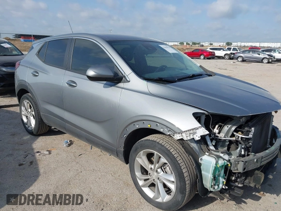 2023 Buick Encore GX Preferred z VIN KL4MMCSL5PB154372, wystawiony jako IAAI lot #42039929 z przebiegiem 38 473 mil mil oraz . Historia ofert i sprzedaży dostępna na DreamBid. Obrazek 1.