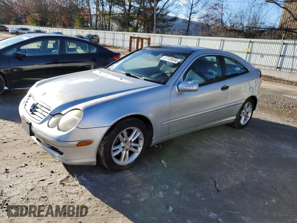 2002 Mercedes-Benz C 230/260/280/320 with VIN WDBRN47J92A169296, listed as a Copart auction lot 87135664 with 84,807 mi miles and Clean Title. Bid and sale history available at DreamBid. Image 1.