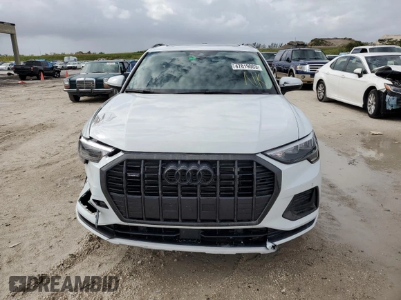 2022 Audi Q3 Premium with VIN WA1AUCF33N1096097, listed as a Copart auction lot 47819003 with 6,838 mi miles. Bid and sale history available at carsss.com. Image 5.