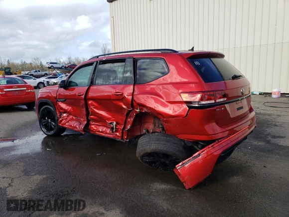 2023 Volkswagen Atlas SEL R-Line Black z VIN 1V2SR2CA4PC511555, wystawiony jako Copart lot #89160035 z przebiegiem Nie podano mil oraz Szkoda całkowita • Salvage title. Historia ofert i sprzedaży dostępna na DreamBid. Obrazek 2.