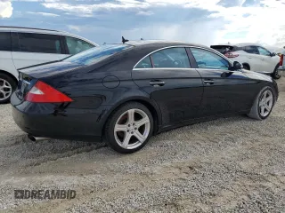 2007 Mercedes-Benz CLS-Class 5.5L with VIN WDDDJ72X87A087481, listed as a Copart auction lot 74660164 with 0 mi miles and Salvage Title. Bid and sale history available at carsss.com. Image 3.