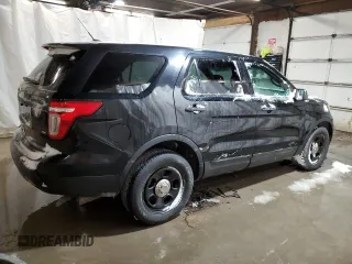 2013 Ford Utility Police Interceptor with VIN 1FM5K8AR2DGA88912, listed as a Copart auction lot 87072664 with 118,873 mi miles and Salvage Title. Bid and sale history available at carsss.com. Image 3.
