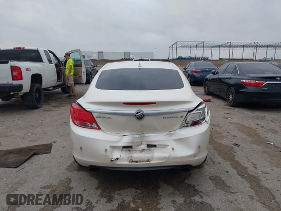 2013 Buick Regal Turbo Premium 1 z VIN 2G4GS5EV2D9220208, wystawiony jako IAAI lot #42281281 z przebiegiem 157 452 mil mil oraz . Historia ofert i sprzedaży dostępna na DreamBid. Obrazek 16.
