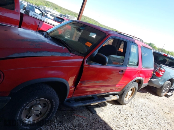 1996 Ford Explorer z VIN 1FMCU24X3TUA68712, wystawiony jako IAAI lot #41976840 z przebiegiem 274 887 mil mil oraz . Historia ofert i sprzedaży dostępna na DreamBid. Obrazek 14.