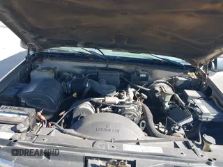 1999 Chevrolet Suburban with VIN 3GNEC16RXXG111175, listed as a IAAI auction lot 41193569 with 276,326 mi miles and . Bid and sale history available at DreamBid. Image 10.