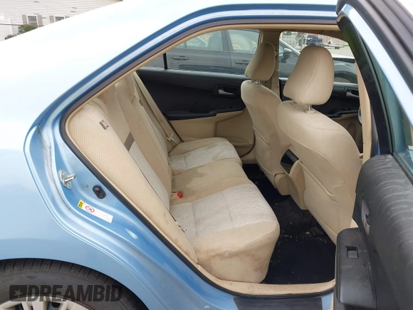 2012 Toyota Camry L z VIN 4T1BF1FK7CU561214, wystawiony jako IAAI lot #42286118 z przebiegiem 182 553 mil mil oraz . Historia ofert i sprzedaży dostępna na DreamBid. Obrazek 8.