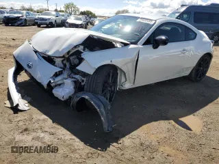 2024 Toyota GR86 Premium with VIN JF1ZNBE19R8754072, listed as a Copart auction lot 51650485 with 9,953 mi miles and Salvage Title. Bid and sale history available at carsss.com. Image 1.