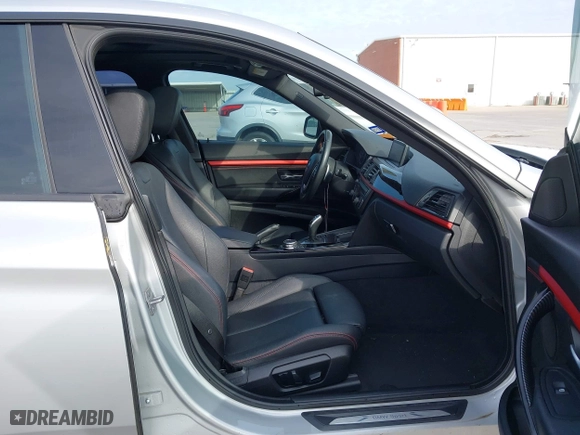 2014 BMW 3 Series Gran Turismo 328i xDrive with VIN WBA3X5C56ED242950, listed as a IAAI auction lot 41876120 with 186,315 mi miles. Bid and sale history available at carsss.com. Image 5.