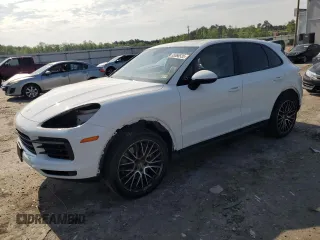 2021 Porsche Cayenne z VIN WP1AA2AY2MDA04727, wystawiony jako Copart lot #55066535 z przebiegiem 46 768 mil mil oraz Szkoda całkowita • Salvage title. Historia ofert i sprzedaży dostępna na DreamBid. Obrazek 1.