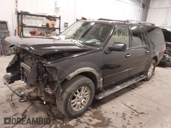 2013 Ford Expedition Max Limited z VIN 1FMJK2A51DEF08986, wystawiony jako IAAI lot #41545704 z przebiegiem 268 349 mil mil oraz . Historia ofert i sprzedaży dostępna na DreamBid. Obrazek 18.