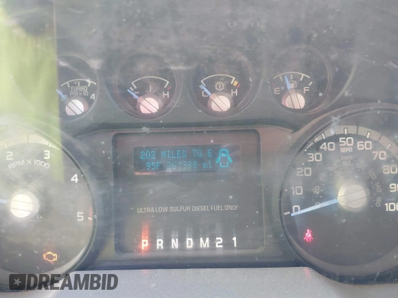 2015 Ford F-350 XL with VIN 1FT7W3AT0FEB56493, listed as a IAAI auction lot 41629744 with 261,988 mi miles and . Bid and sale history available at DreamBid. Image 7.