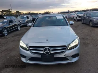2019 Mercedes-Benz C 300 with VIN WDDWF8DB1KR504239, listed as a IAAI auction lot 41328372 with 22,924 mi miles and . Bid and sale history available at DreamBid. Image 12.