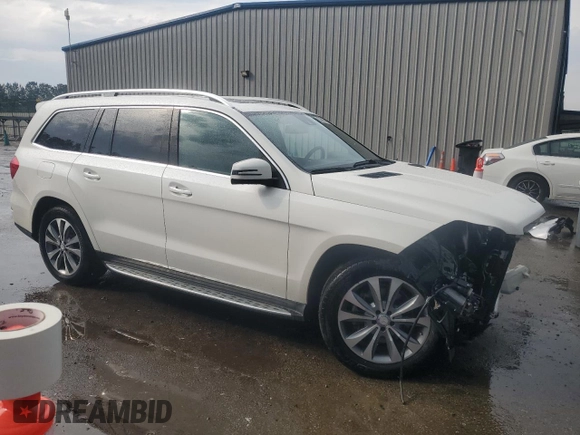2014 Mercedes-Benz GL 450 z VIN 4JGDF7CE5EA434847, wystawiony jako Copart lot #53893475 z przebiegiem 117 808 mil mil oraz Szkody całkowita. Historia ofert i sprzedaży dostępna na DreamBid. Obrazek 4.