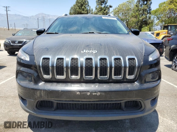2016 Jeep Cherokee Latitude with VIN 1C4PJLCB9GW127606, listed as a Copart auction lot 62907415 with 118,276 mi miles and Clean title. Bid and sale history available at DreamBid. Image 5.