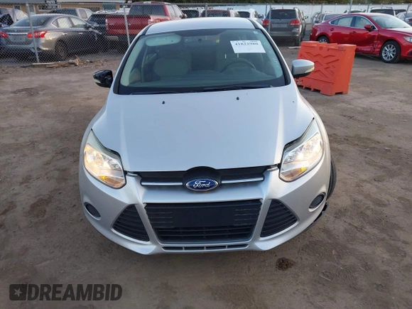 2013 Ford Focus SE with VIN 1FADP3K26DL350210, listed as a IAAI auction lot 41822980 with 124,569 mi miles and . Bid and sale history available at carsss.com. Image 12.