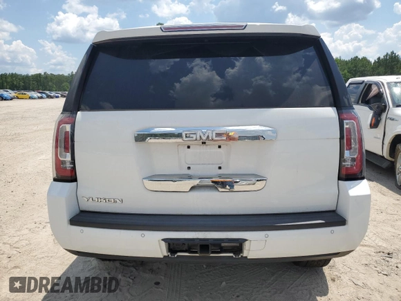 2016 GMC Yukon SLT with VIN 1GKS1BKC8GR216830, listed as a Copart auction lot 62146014 with 0 mi miles and Salvage Title. Bid and sale history available at carsss.com. Image 6.