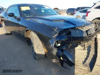 2019 Dodge Challenger SXT with VIN 2C3CDZGG2KH759938, listed as a IAAI auction lot 41099802 with 68,782 mi miles. Bid and sale history available at carsss.com. Image 1.