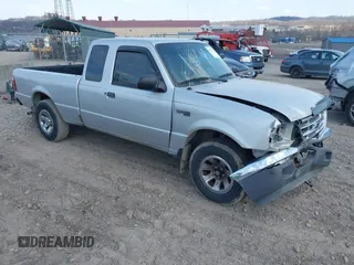 2001 Ford Ranger XLT Appearance with VIN 1FTYR14E51PA53967, listed as a IAAI auction lot 41802218 with 222,176 mi miles. Bid and sale history available at carsss.com. Image 1.