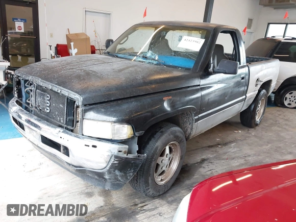 2001 Dodge 1500 with VIN 1B7HC16Y31S210305, listed as a IAAI auction lot 42423982 with Not provided miles and . Bid and sale history available at DreamBid. Image 2.