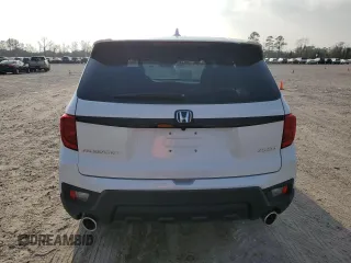 2025 Honda Passport EX-L z VIN 5FNYF8H50SB006479, wystawiony jako Copart lot #49454275 z przebiegiem 3157 mil mil oraz Szkody całkowita. Historia ofert i sprzedaży dostępna na DreamBid. Obrazek 6.