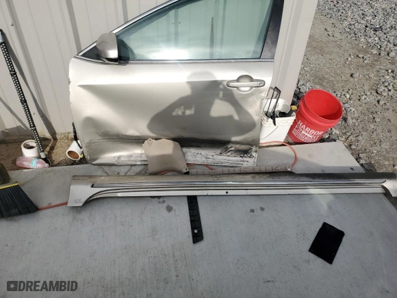 2014 Toyota Camry Hybrid LE with VIN 4T1BD1FK6EU105441, listed as a Copart auction lot 51053085 with 195,447 mi miles and Salvage Title. Bid and sale history available at carsss.com. Image 12.
