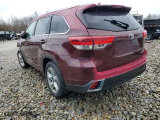 2017 Toyota Highlander Limited with VIN 5TDDZRFHXHS471879, listed as a Copart auction lot 46044635 with 0 mi miles and Salvage Title. Bid and sale history available at carsss.com. Image 2.